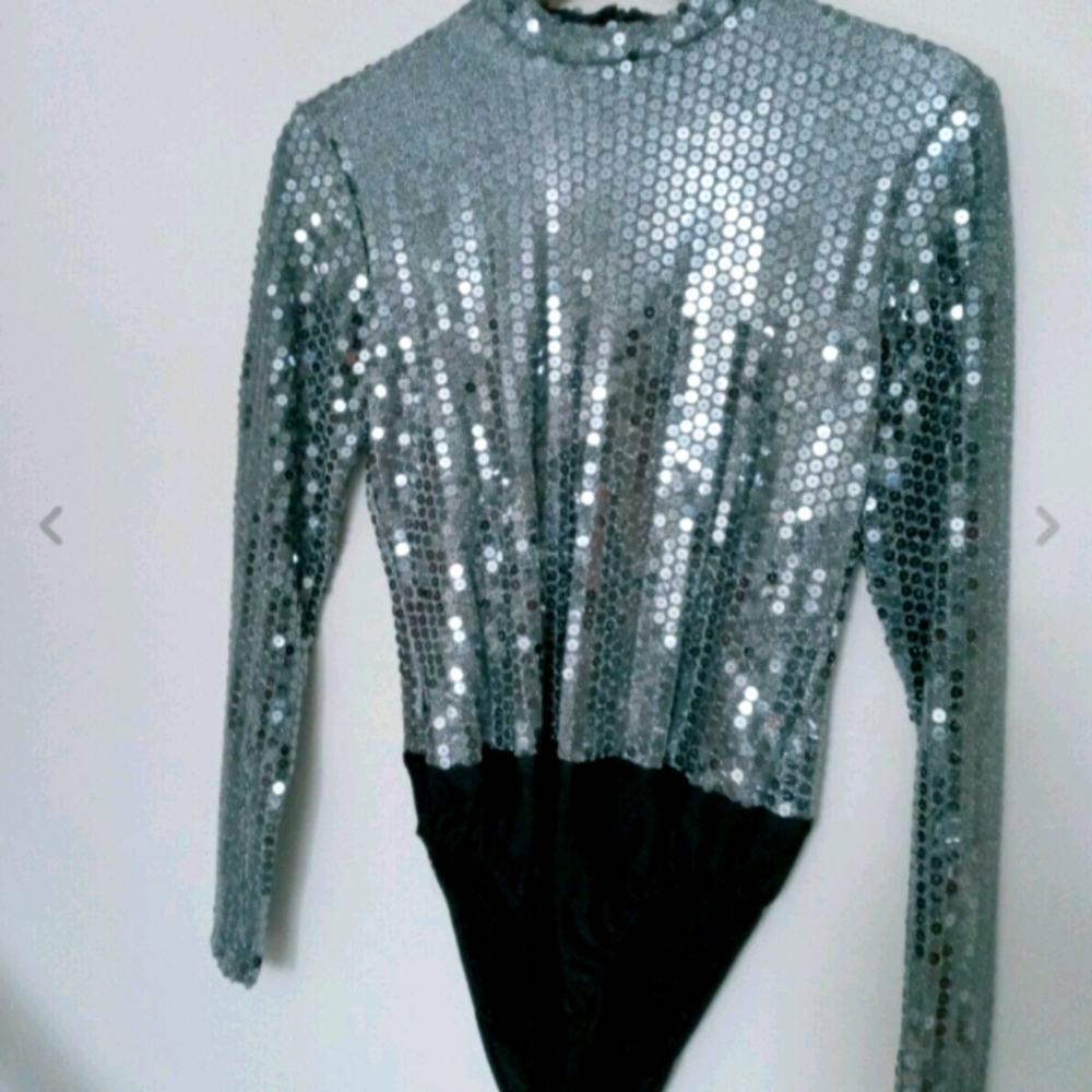 Mondi Vintage evening stretch top sequin
